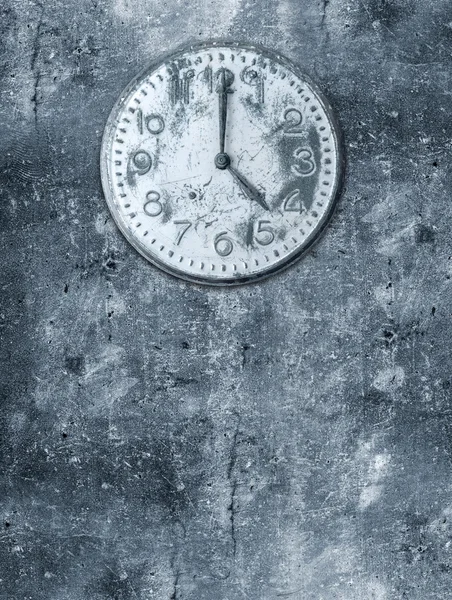Grunge background with broken clock