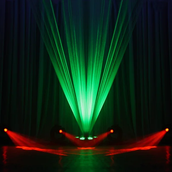 Illumination of a stage