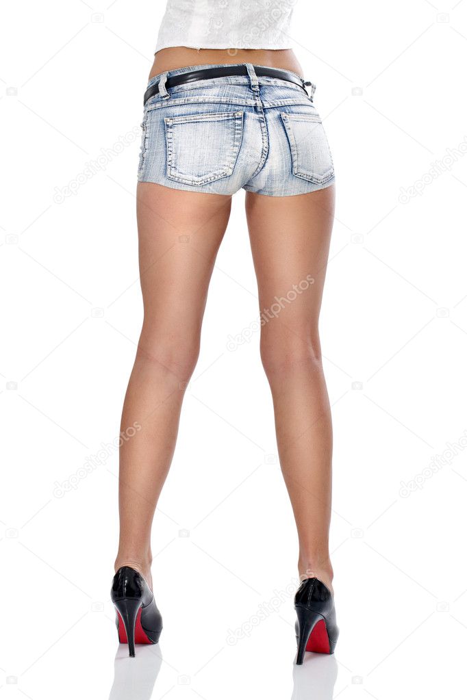  - depositphotos_8983319-Sexy-woman-body-in-jean-shorts