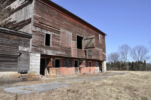 Old dilipidated barn