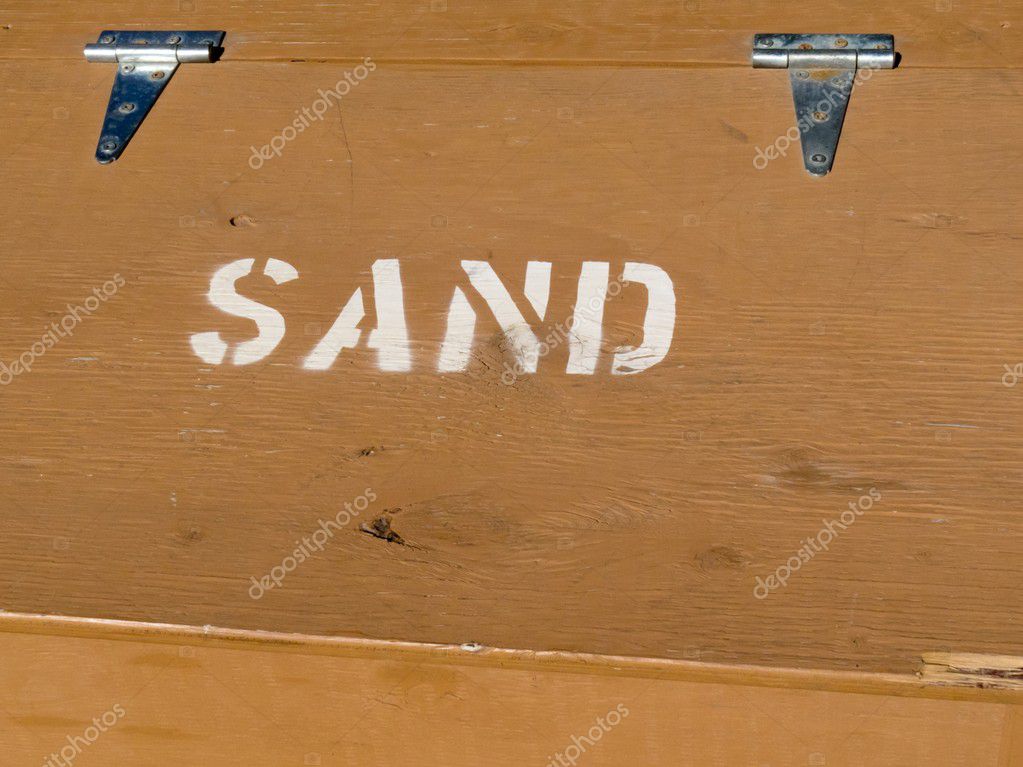 Hinged wooden box lid with word -sand- printed on — Stock Photo 