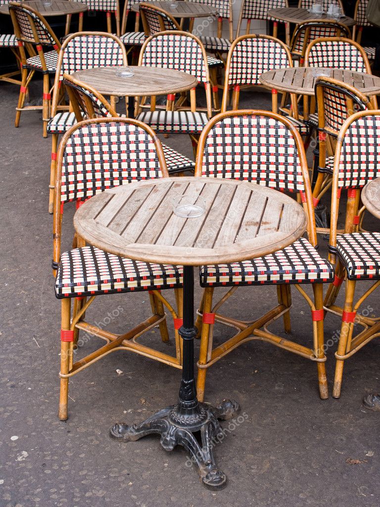 depositphotos_9390882-Empty-coffee-terrace.jpg