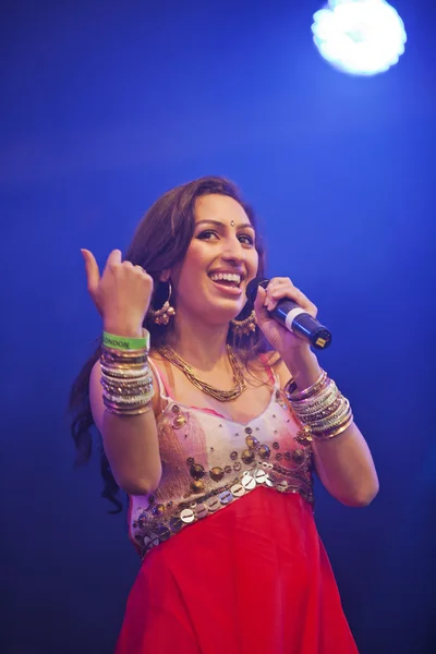 Shivali Brammer - singer