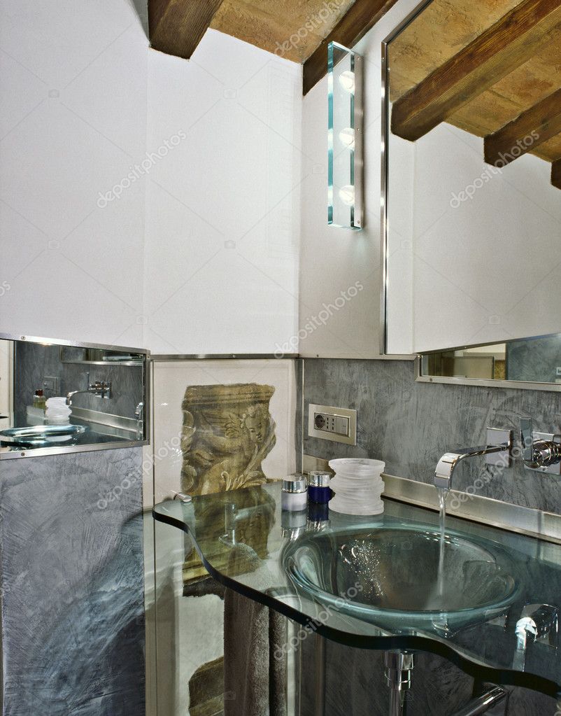 Bagno moderno mansarda: relax in mansarda on pinterest attic ...