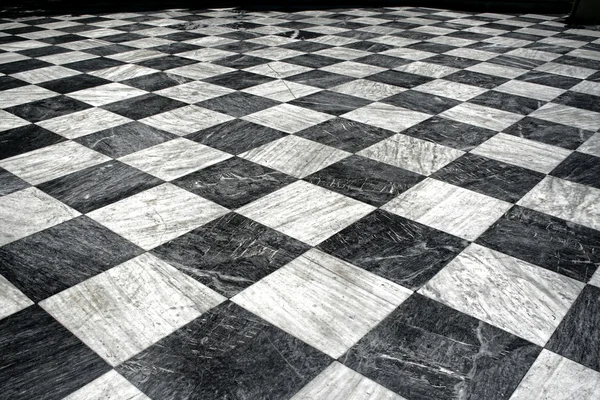Black et white marble floor