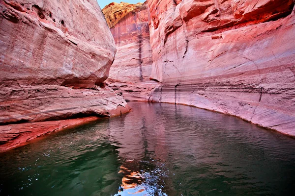 Pink Antelope Slot Canyon Reflection Lake Powell Arizona — Stock Photo #9892790