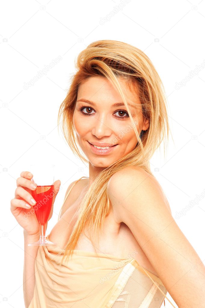 фото девушки с бокалом шампанского