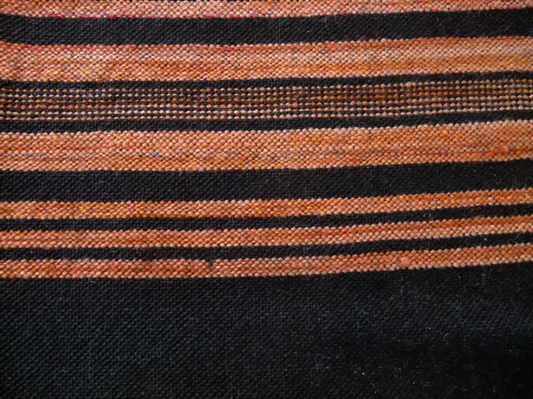 Weaving of carpet
