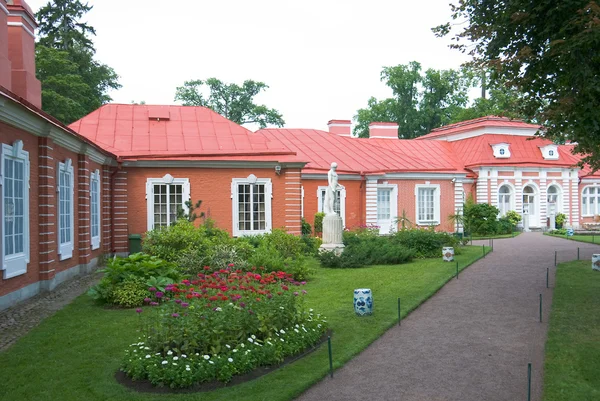 Small building Peterhof