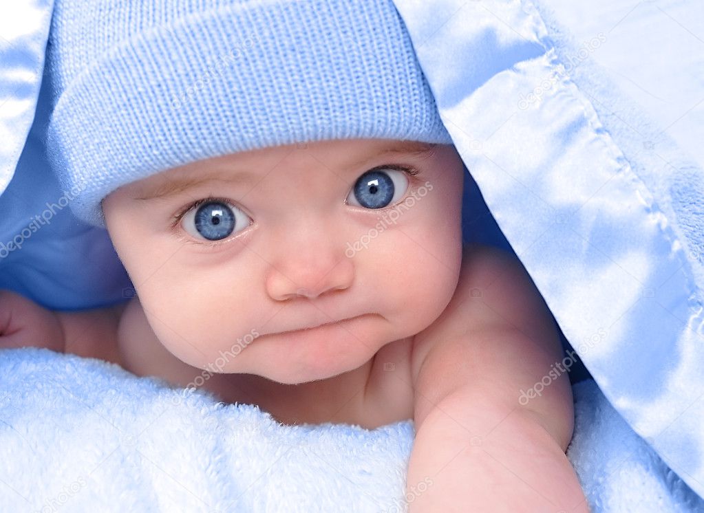 http://static8.depositphotos.com/1425446/896/i/950/depositphotos_8961908-Little-Boy-Baby-Laying-Under-Blue-Blanket.jpg