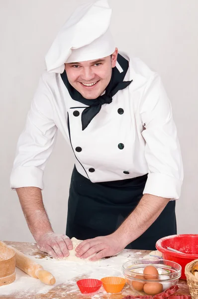 Chef-kok in uniform — Stockfoto