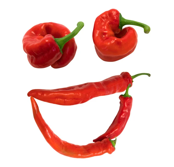 Χαμόγελο "χαμόγελο" αποτελείται από κόκκινες πιπεριές τσίλι — Φωτογραφία Αρχείου
