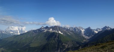 Panorama yaz dağ