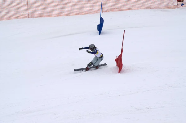 Snowboard. concorrência. — Fotografia de Stock
