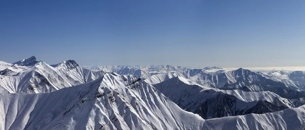 Panorama de montanhas de inverno — Fotografia de Stock