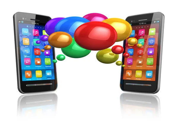 Smartphones com bolhas de fala coloridas — Fotografia de Stock