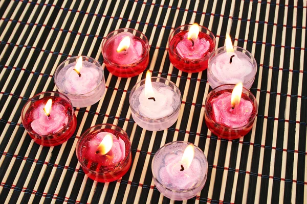 Κόκκινο και ροζ κεριά — Φωτογραφία Αρχείου