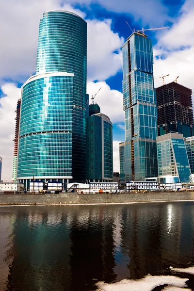 Wolkenkratzer des internationalen Geschäftszentrums — Stockfoto