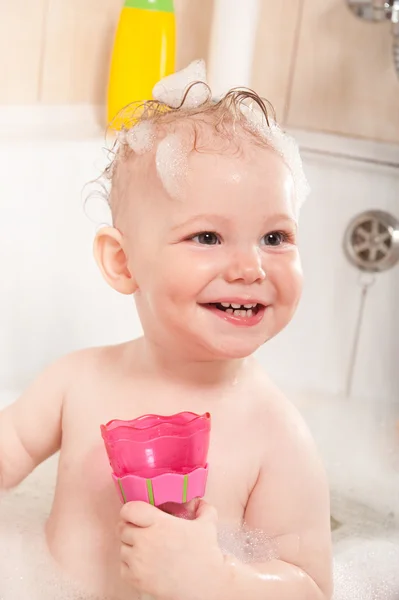 Child bathing — Stock fotografie