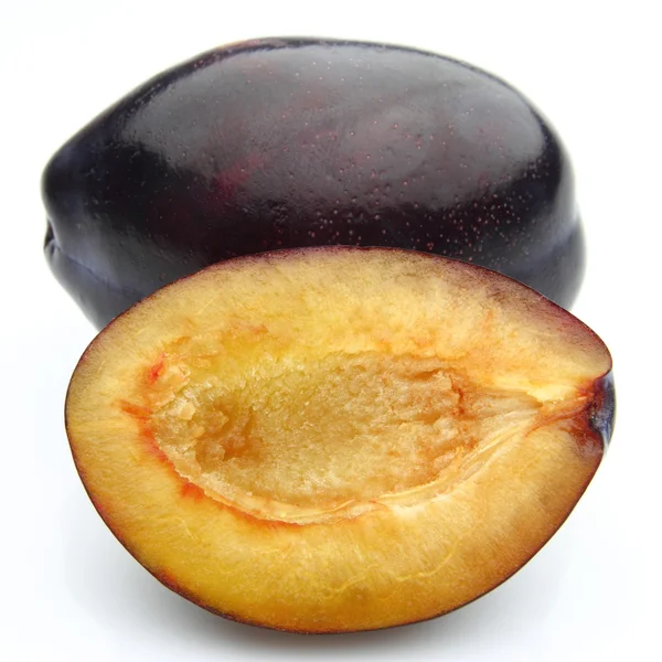 Zoete pruim met de helft voor plum — Stockfoto