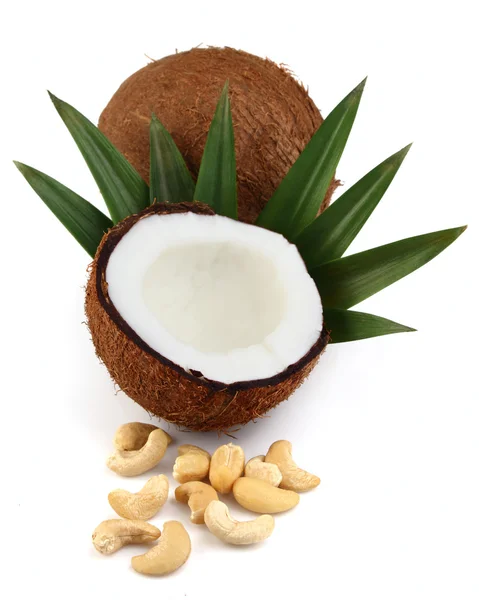 Kokos met cashewnoten — Stockfoto
