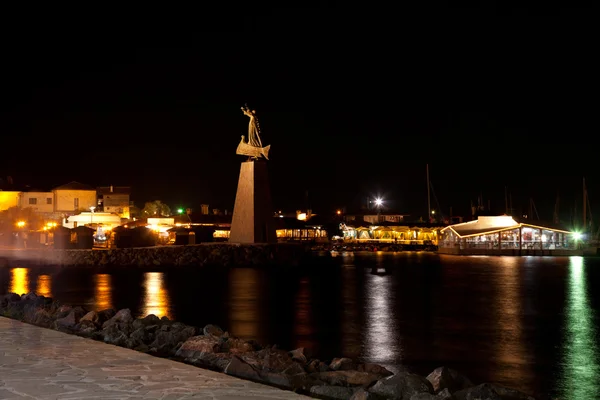 Estatua en la entrada de Old Nessebar — Foto de Stock