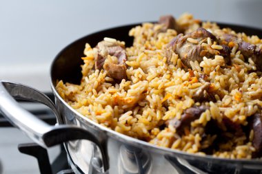 Pilav (ram paella et)