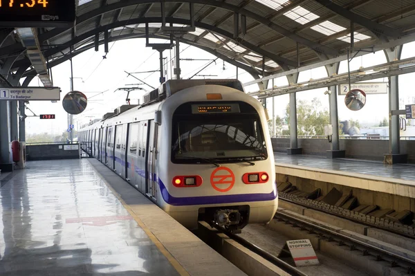 Metro v Dillí — Stock fotografie