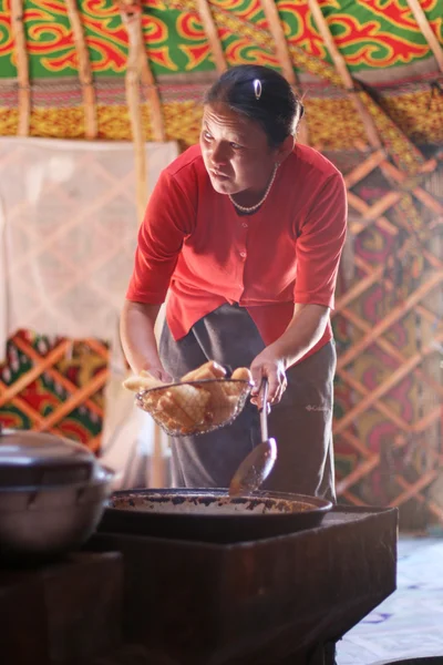 Mongolisk kvinna — Stockfoto
