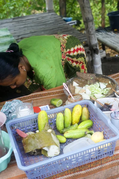 Rychlé občerstvení v Indonésii — Stock fotografie