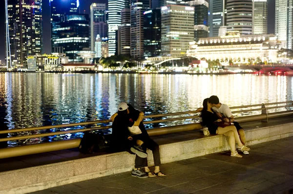 Singapore embankment — Stock Photo, Image