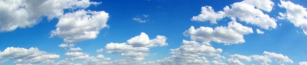 Blå himmel – stockfoto