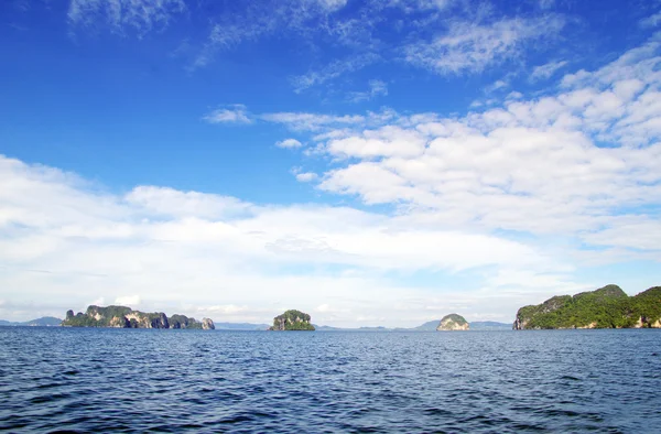 Isla y mar — Foto de Stock