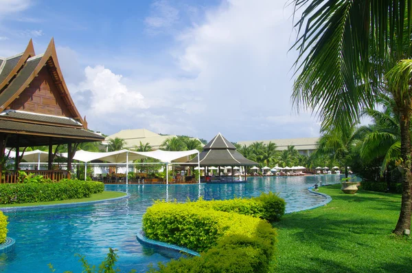 Pool i thailand — Stockfoto