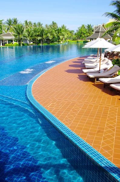 在泰国的游泳池 — 图库照片