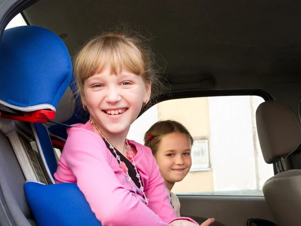 Girls in a car — Stock Photo, Image