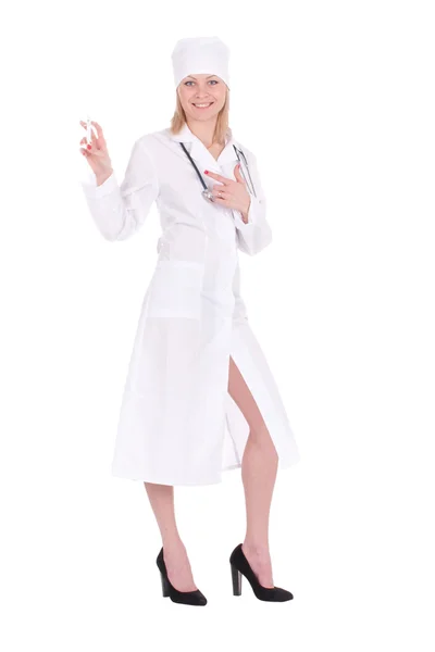 여성 의사가 주사기를 입으 면 — 스톡 사진
