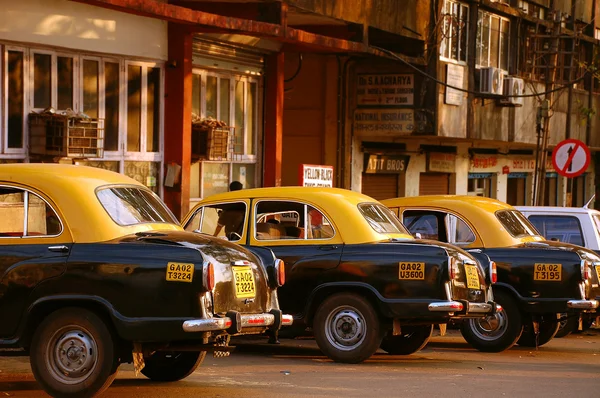 Taxi-stand na Índia — Fotografia de Stock