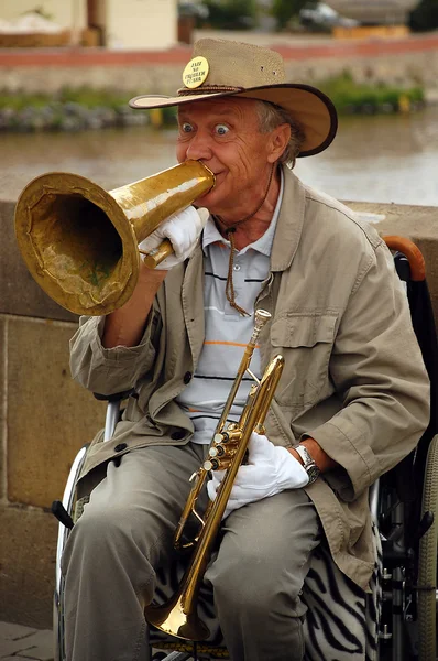 Tocando jazz na ponte Charles — Fotografia de Stock