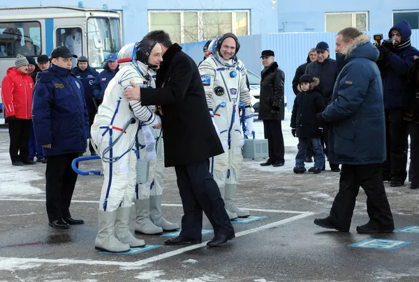 Parting Hug Before Launch — Stock Photo, Image