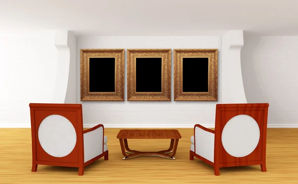 Galeriesaal mit luxuriösen Stühlen und Holztisch — Stockfoto