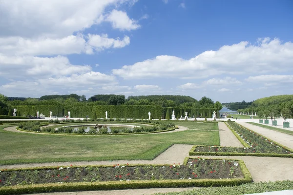 Парк Версальському палаці — стокове фото