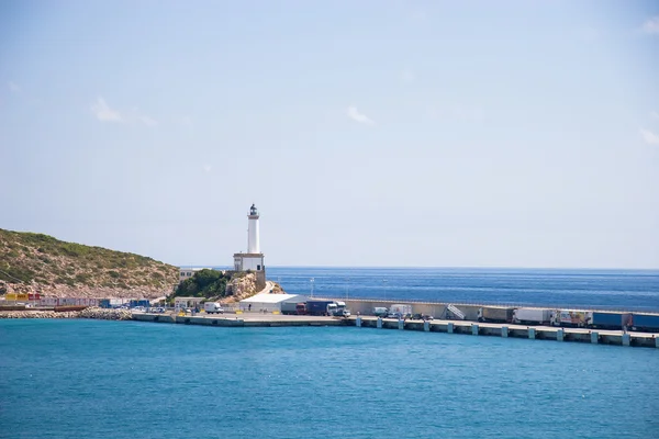 Ibiza yakınındaki deniz feneri — Stok fotoğraf