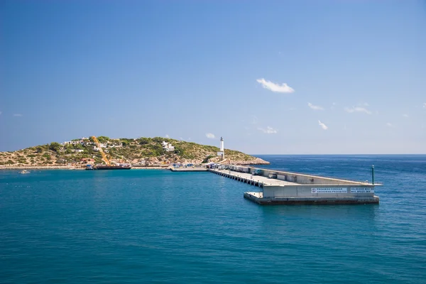 Linea costiera a Ibiza, Spagna — Foto Stock