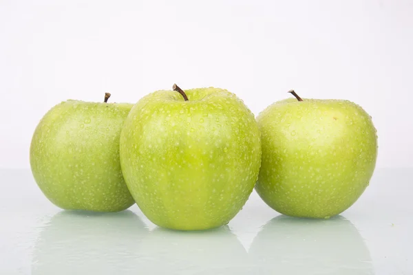 Čerstvá šťavnatá jablka — Stock fotografie