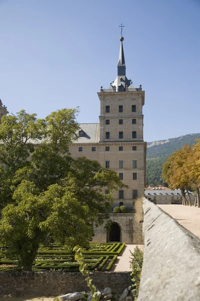 Tower of El Escorial palace — Stock Photo, Image