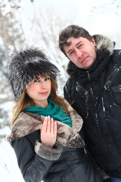 Pareja de invierno —  Fotos de Stock