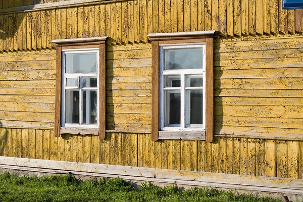 Old rural home facade. — Stock Photo, Image