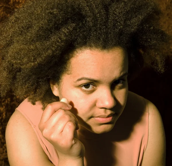 Porträtt av svart tjej — Stockfoto