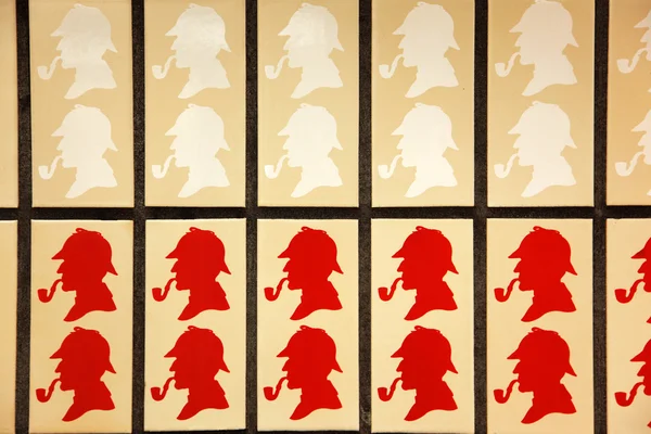 Silhouette of Sherlok Holmes in Baker street subway station in L — Stock Photo, Image